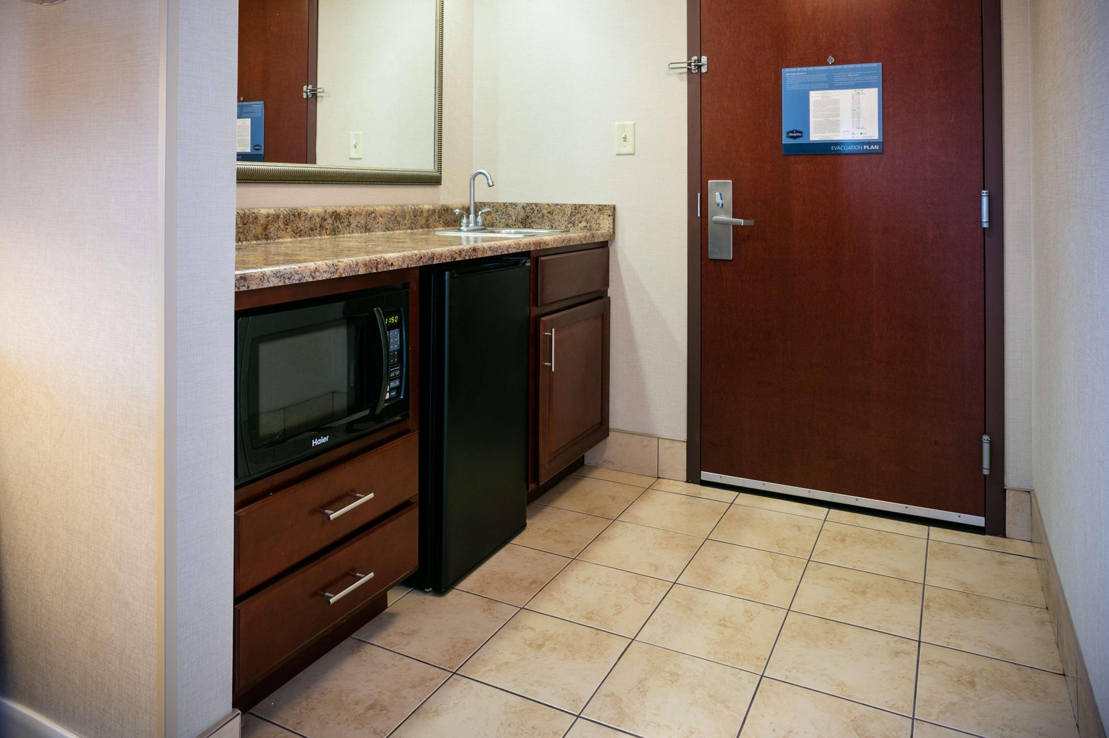 Hampton Inn & Suites Toledo-Perrysburg Rossford Екстер'єр фото