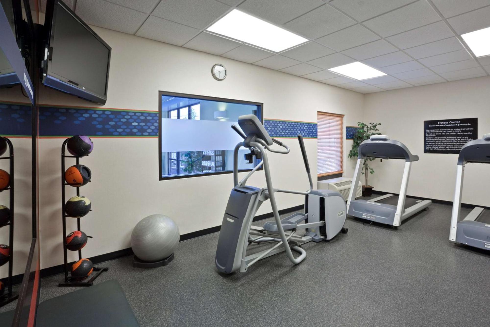 Hampton Inn & Suites Toledo-Perrysburg Rossford Екстер'єр фото