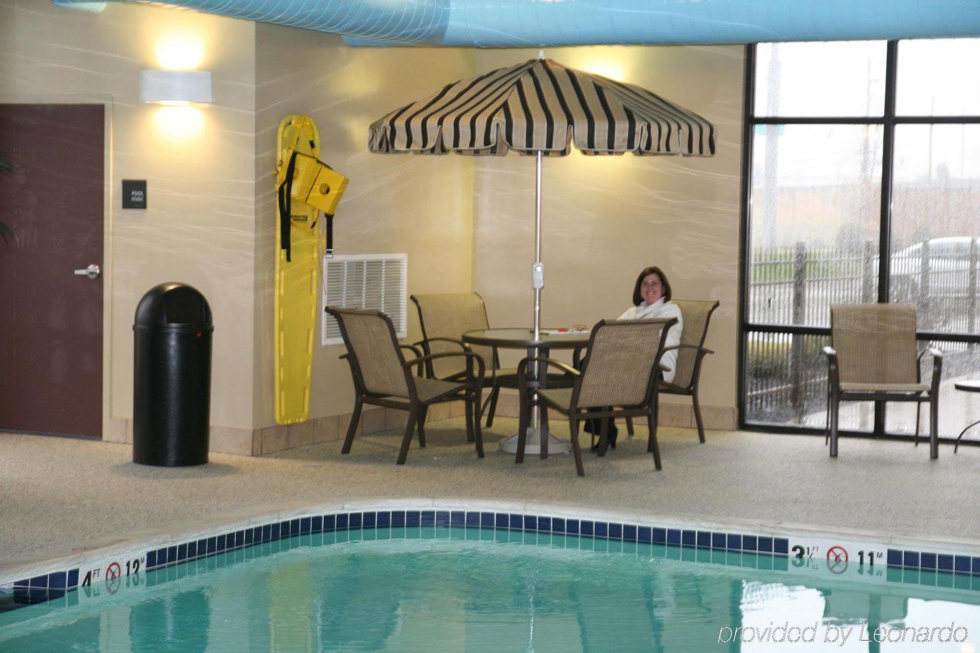 Hampton Inn & Suites Toledo-Perrysburg Rossford Зручності фото